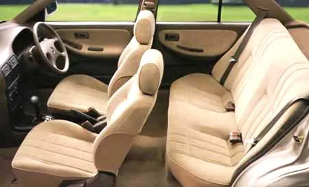 Nissan Sunny GTS (EB13)