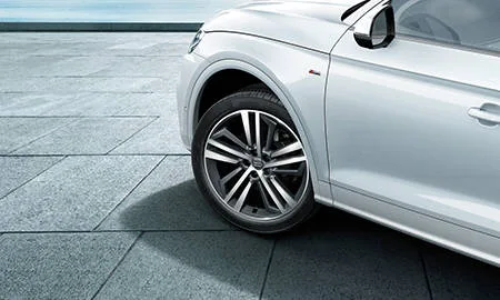 Audi Q5 S LINE DYNAMIC LIMITED (FYDETS)
