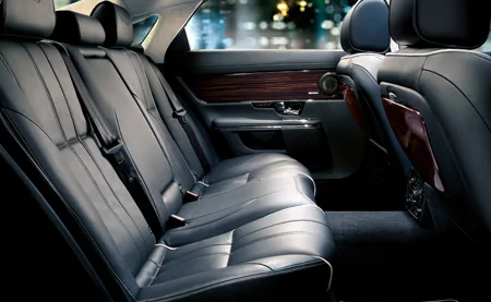 Jaguar XJ LUXURY (J12LA)