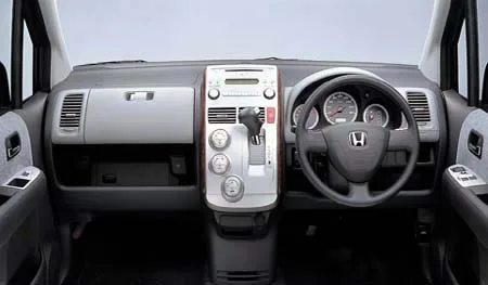 Honda Mobilio A (GB2)