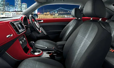Volkswagen The Beetle BLACK STYLE (16CBZ)