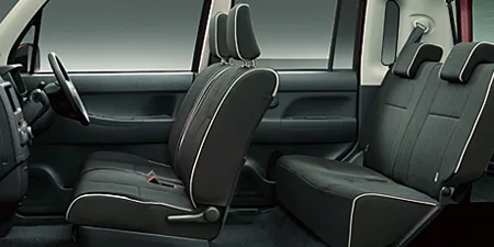 Toyota Pixis Space CUSTOM G (L585A)
