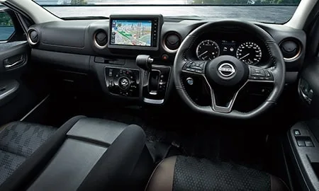 Nissan Caravan PREMIUM GX アウト DOOR BLACK EDITION (VR2E26)