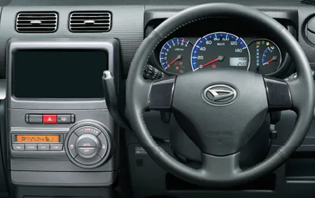 Daihatsu Move Conte CUSTOM X (L585S)