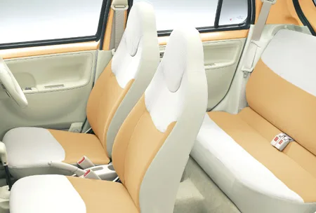 Daihatsu Esse L (L245S)
