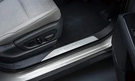 Lexus UX250H базовая (MZAH10)