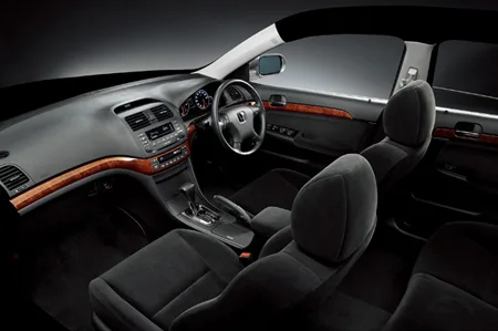 Honda Inspire 30TE LIMITED (UC1)