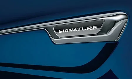 Renault Twingo SIGNATURE (AHH4B)