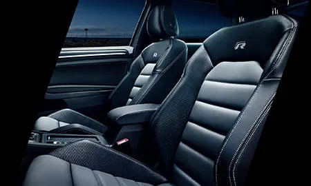 Volkswagen Golf R Variant CARBON STYLE (AUCJXF)