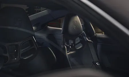 Porsche 911 GT3 TOURING PACKAGE (992NG)