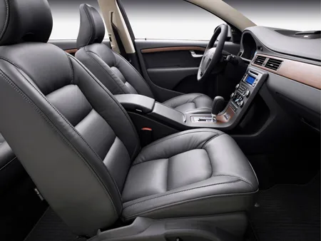 Volvo V70 2.5T LE (BB5254W)