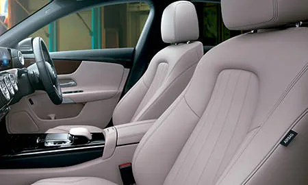 Mercedes Benz Claclass CLA200D (118312M)
