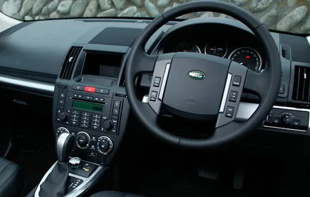 Land Rover Freelander 2 3.2 i6 HSE (LF32)