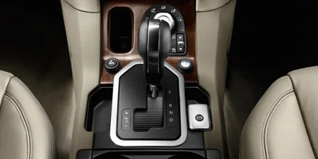 Land Rover Discovery 4 SE (LA5N)