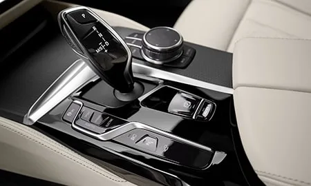 Bmw 5 Series 523i LUXURY (JA20PH / JR20S / JS44)