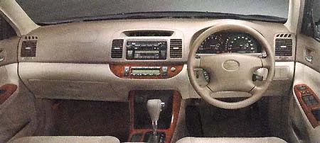 Daihatsu Altis SL (ACV30N)