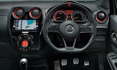 Nissan Note NISMO S ()