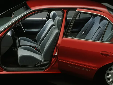 Toyota Sprinter XE (AE100)