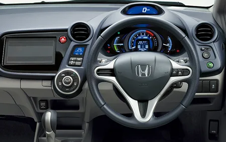 Honda Insight LS (ZE2)