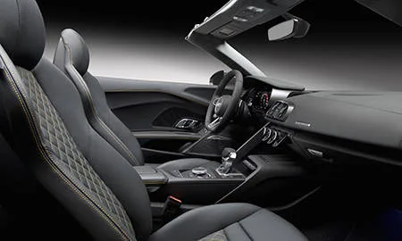 Audi R8 Spyder BASEGRADE (4SDKAF)