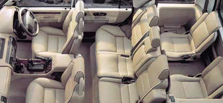 Land Rover Discovery V8i S (LT56)