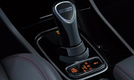 Mitsubishi Outlander Phev BLACK EDITION (GG3W)