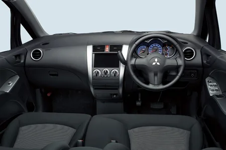 Mitsubishi Colt Plus VERY (Z22W)
