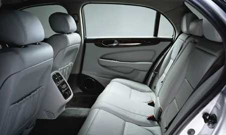 Jaguar XJ 8 L 3.5 (J80RA)