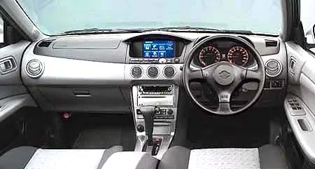Nissan Avenir SALUT SI (PNW11)