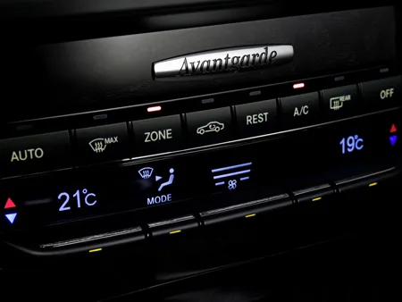 Mercedes Benz Eclass E550 AVANTGARDE (212054C / 212056C / 212072 / 212077 / 212087C)