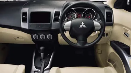 Mitsubishi Outlander 24MS (CW5W)