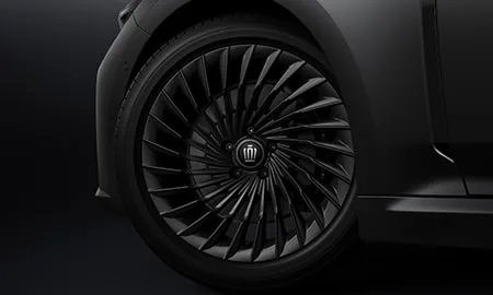 Toyota Crown Z THE LIMITED-MATTE METAL (AZSH32)