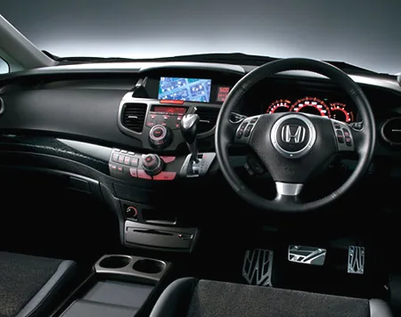 Honda Odyssey ABSOLUTE (RB1)
