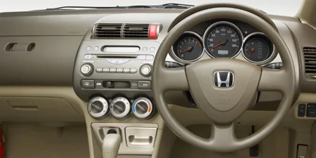 Honda Fit Aria 1.5A (GD8)