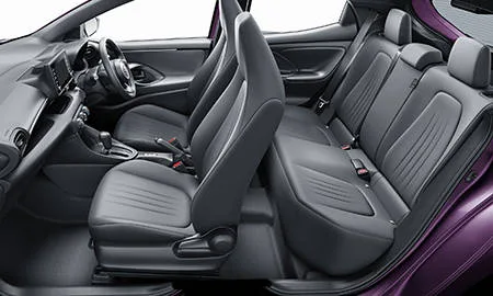 Toyota Yaris X (MXPA15)