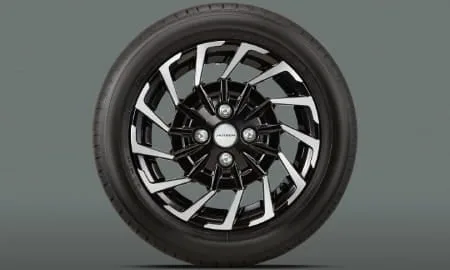 Nissan Roox AUTECH LINE (BB5A)