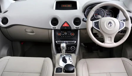 Renault Koleos BASE GRADE (Y2TR)