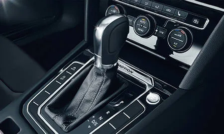 Volkswagen Arteon TSI 4MOTION ELEGANCE (3HDJHF)
