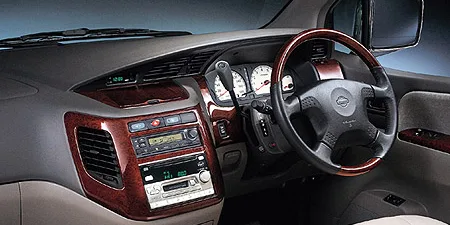 Nissan Elgrand X (ATE50)