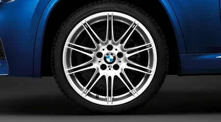 Bmw X1 X DRIVE 20I X LINE (VM20)