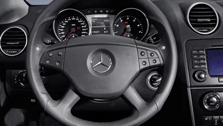 Mercedes Benz Mclass ML500 4MATIC (164175C)