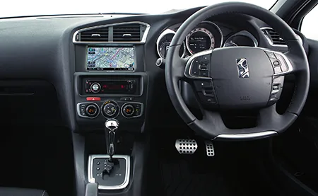 Citroen DS4 CHIC (B7C5F06S)