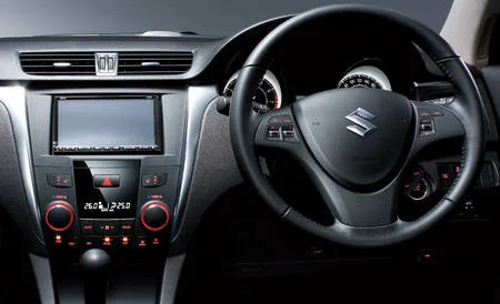Suzuki Kizashi BASE GRADE (RF91S)
