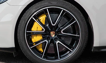 Porsche Panamera BASE GRADE (G2J30A / G2J30AX)