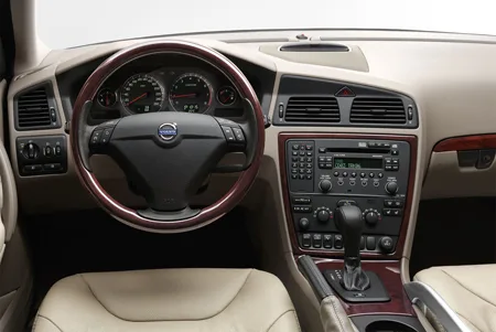 Volvo XC70 BASE GRADE (SB5254AWL)