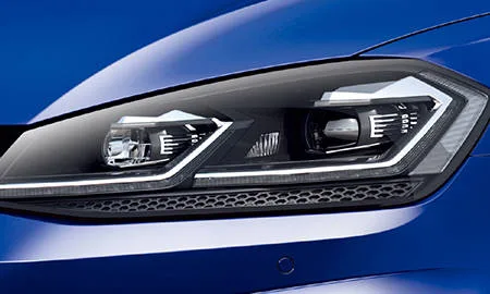 Volkswagen Golf R Variant BASE GRADE (AUDJHF)