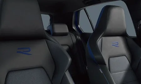 Volkswagen Golf R Variant ADVANCE (CDDNFV)