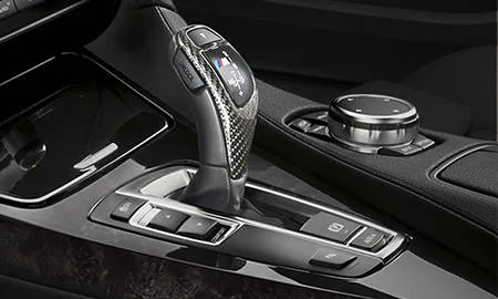 Bmw 6 Series 640i COUPE M PERFORMANCE EDITION (LW30C)