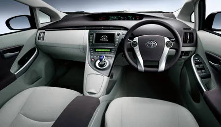 Toyota Prius S (ZVW30)