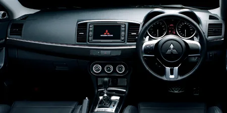 Mitsubishi Lancer GSR PREMIUM EVOLUTION X (CZ4A)